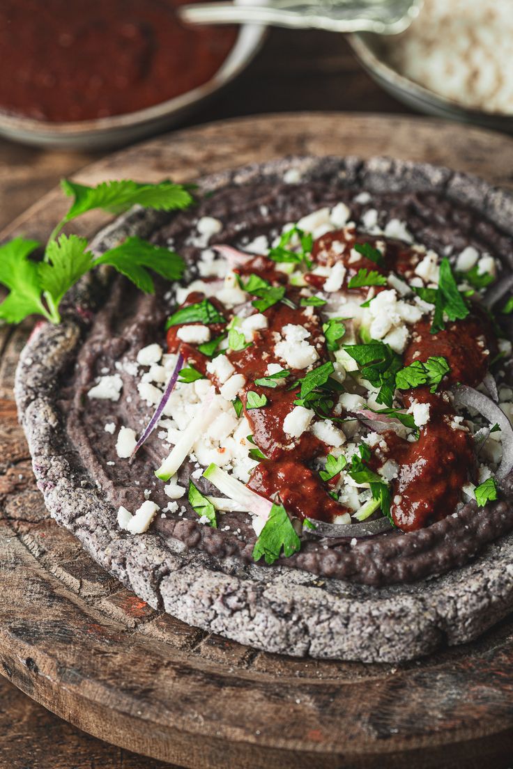 Memelas con Molé - Piquant Post